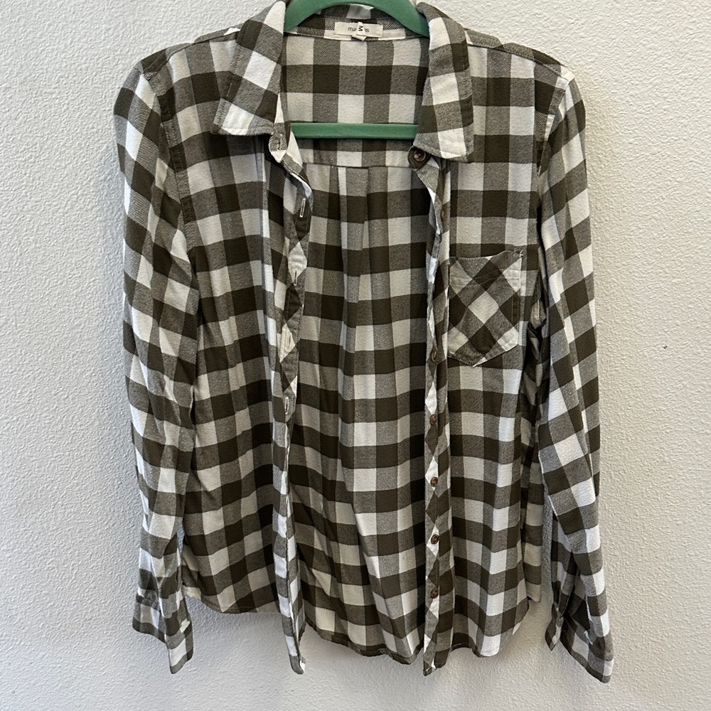 Maurices Women's Black and White Checkered Button Down Shirt
